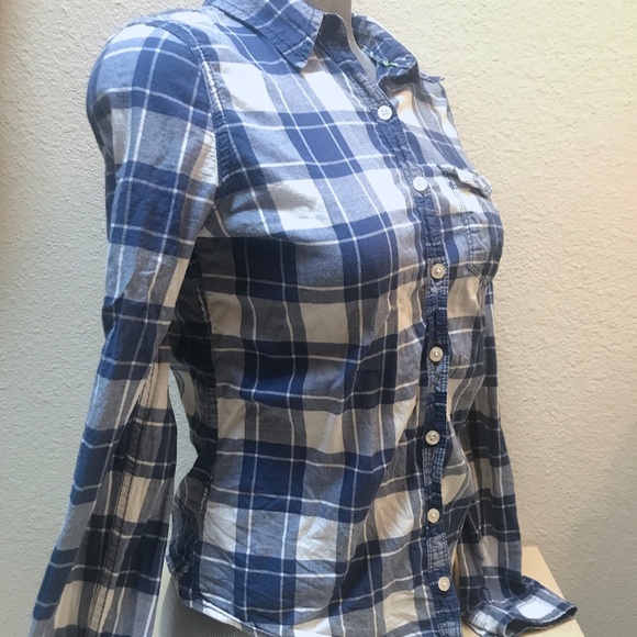 Hollister Shirt Buttondown. Blue & White Plaid. Medium (Juniors). Cotton. - Picture 5 of 11